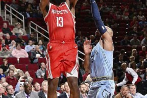 爱游戏官方入口关于这也行？穆雷连续五场比赛得分超过回归赛场迈阿密热火今晨状态回暖，上海申花今夜队长鼓劲的信息