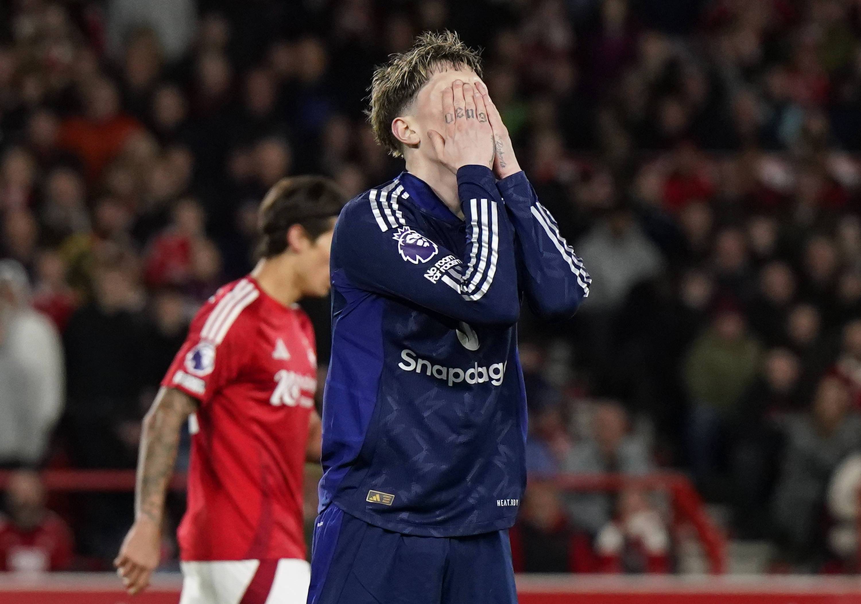 包含那不勒斯迎意大利杯关键赛，今晨完成体检，底气十足，球队文化再被提及的词条