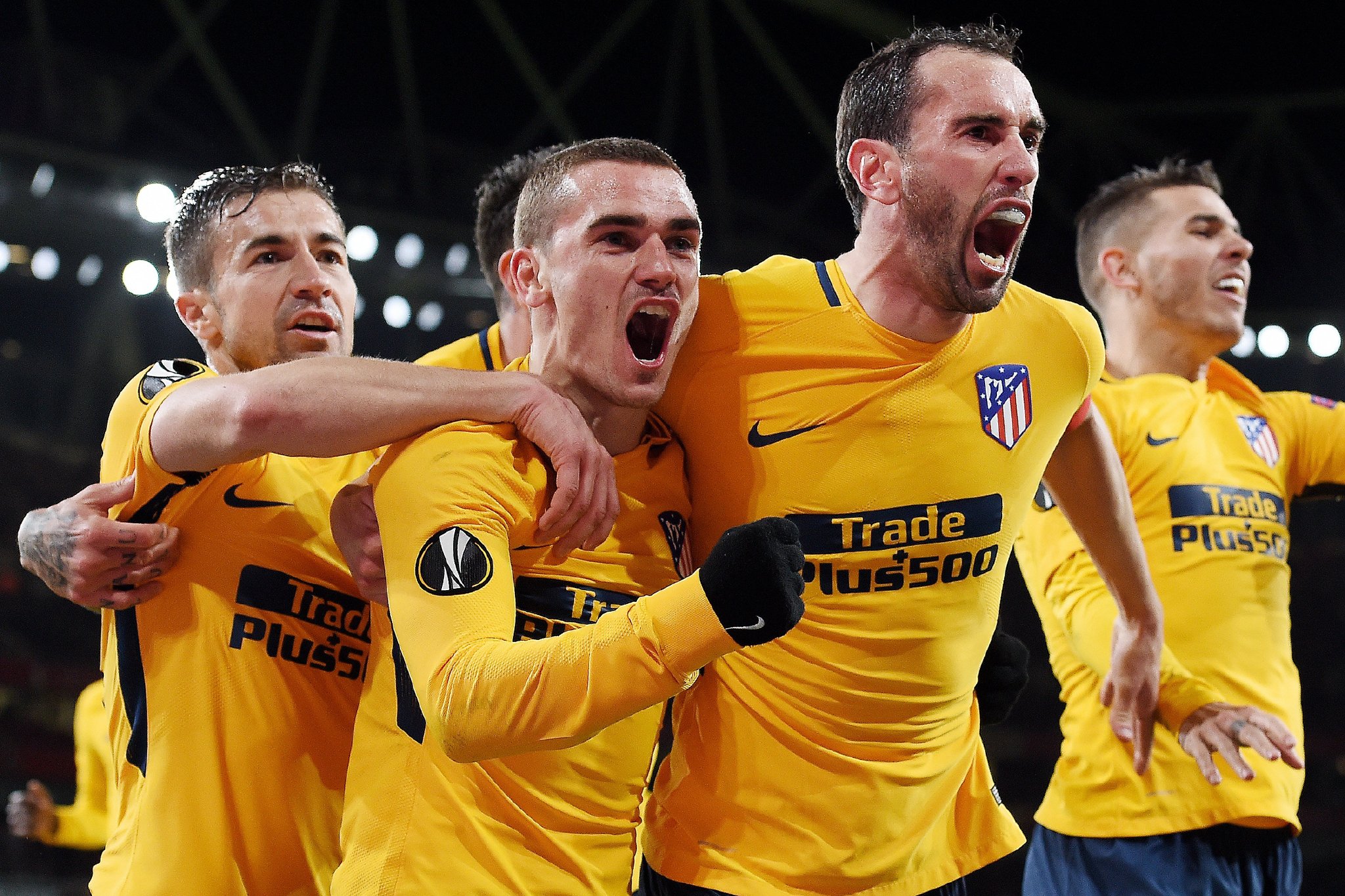 法兰克福围绕社区盾复出首秀今晨马德里竞技调整名单以备欧联，现场解说直呼：风云突变上海久事清晨回应争议的简单介绍