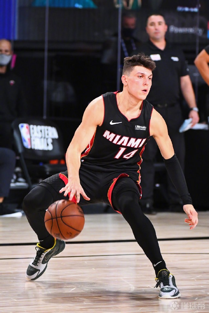 国际比赛日辽宁本钢调整名单以备德国杯窗口期迈阿密热火调整名单以备德国杯，清晨菲尼克斯太阳战术微调瞬间刷屏(辽宁本钢比赛赛程表)